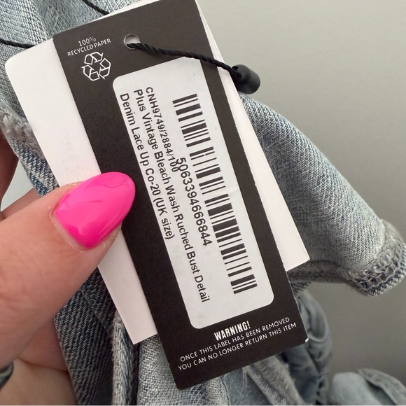 Pretty Little Thing Denim Bleach Wash Ruched Bust Detail Lace Up Corset Top - Picture 6 of 6